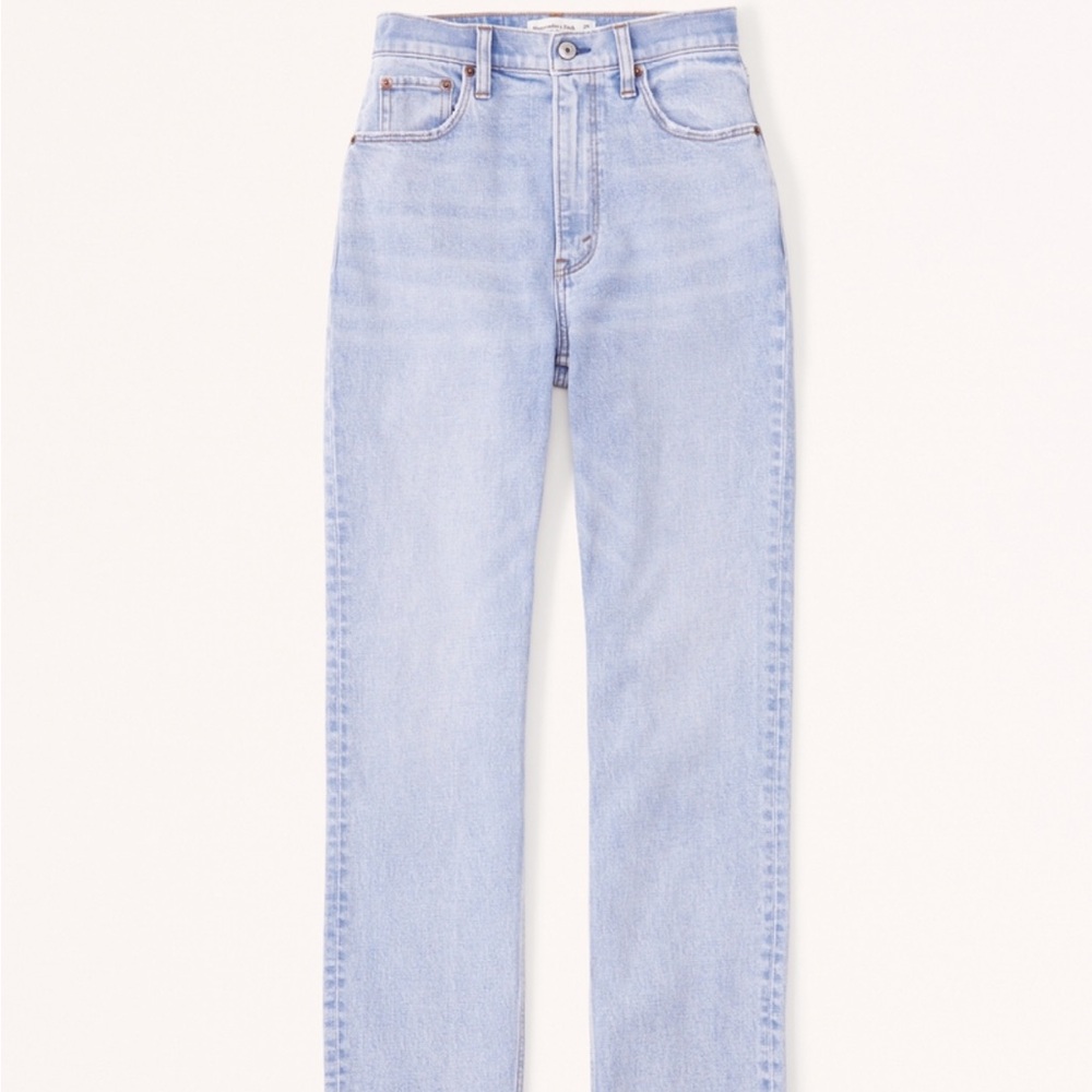 Abercrombie & Fitch Light Wash Ultra High Rise Ankle Straight Jeans 28/6 XLong